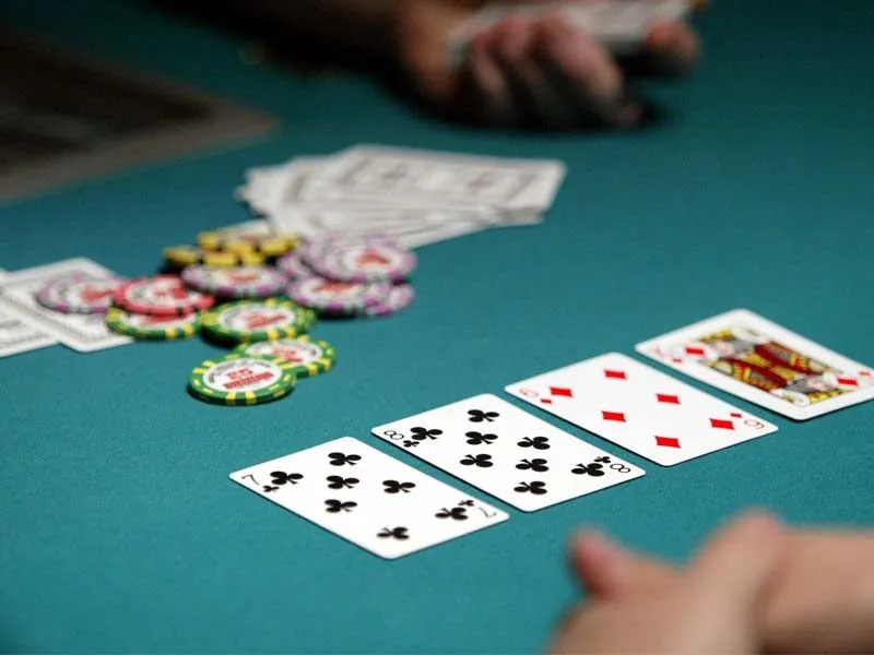 Áp dụng các mẹo chơi Poker online để thắng lớn